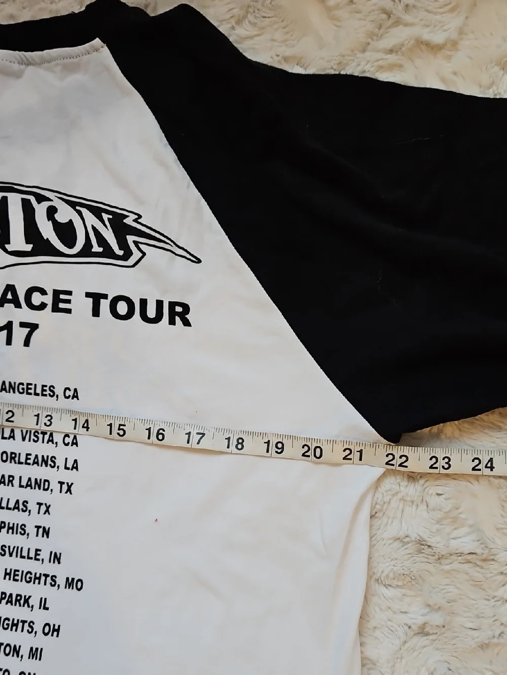 BOSTON Hyper Space Tour 2017 Official Concert Shirt XL Band Merch Classic Rock - Picture 7 of 8